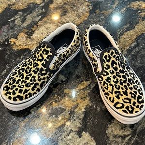Girls leopard Vans 2.5